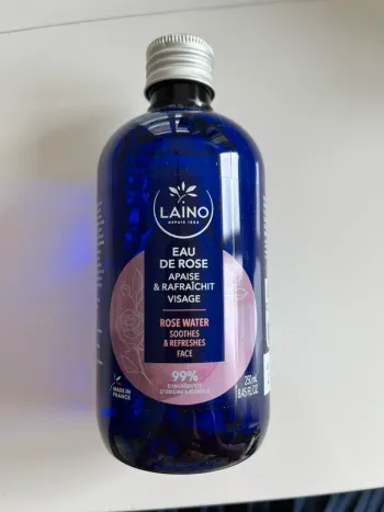 Eau de rose Laino