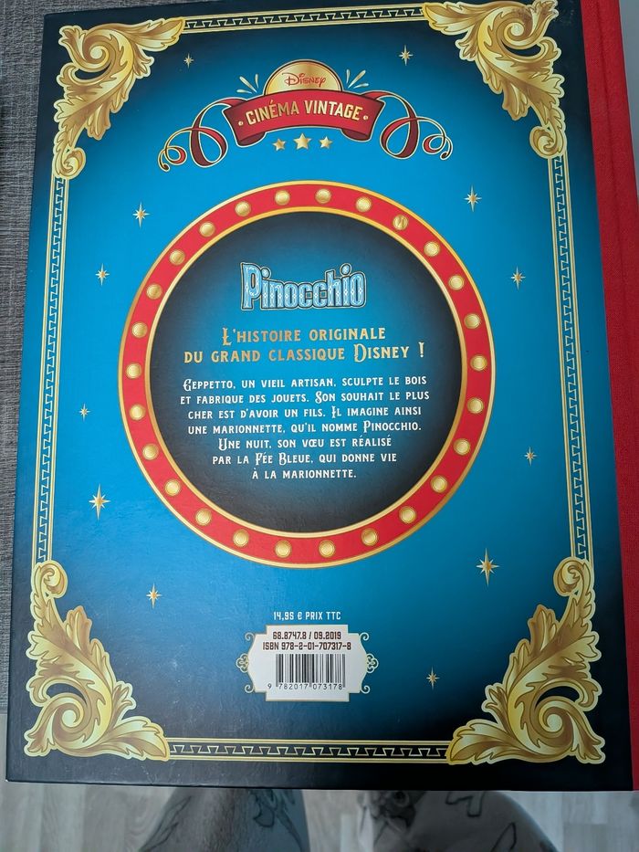Livre disney Pinocchio et Hadès - photo numéro 2