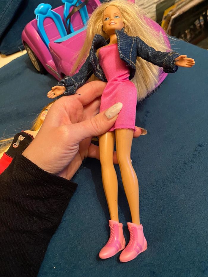 Barbie et voiture - photo numéro 6