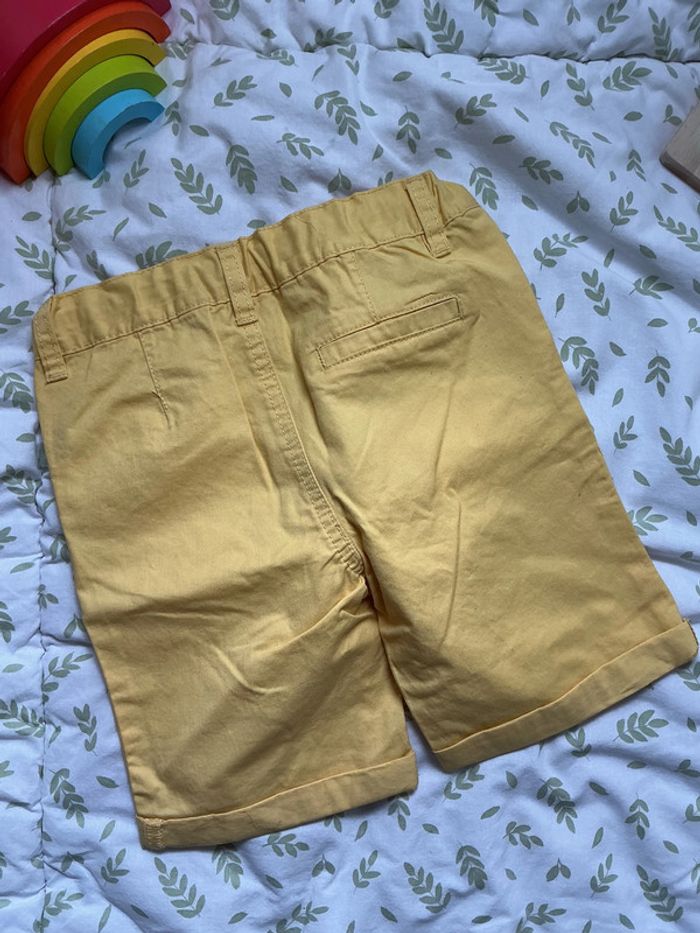short jaune taille réglable 6 ans NPO - photo numéro 8