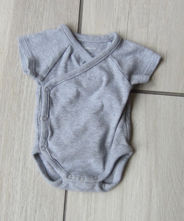 Bodie gris 1 mois - photo numéro 3