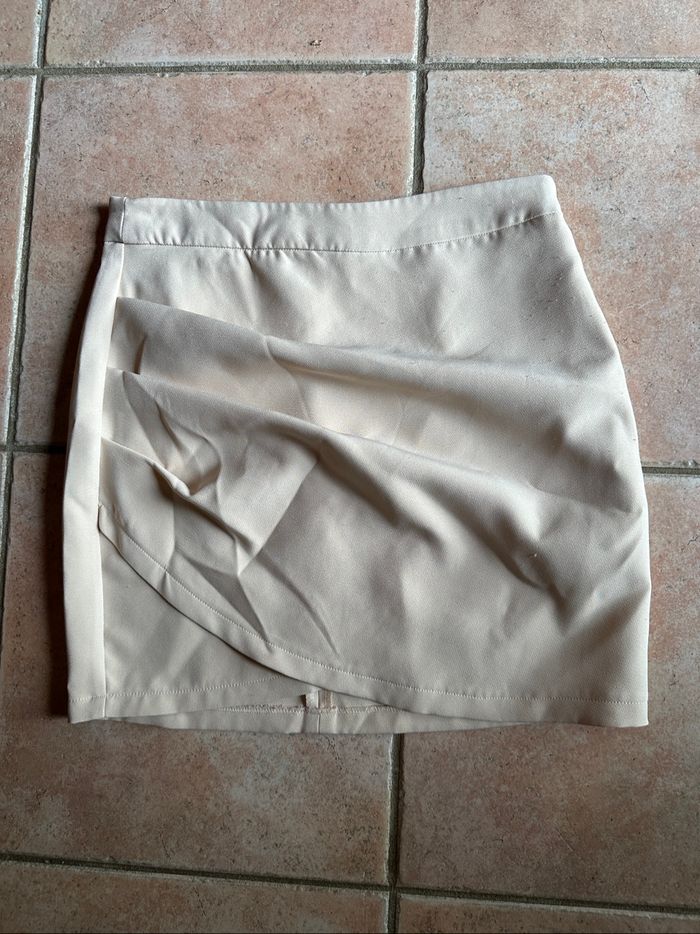 Jupe courte beige Asimu Taille 38