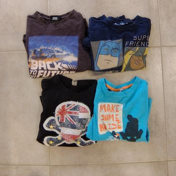 Lot de 4 TS manches longues 8 ans