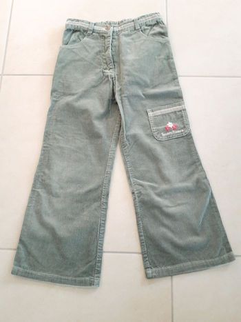 Pantalon velours kaki clair - 6 ans