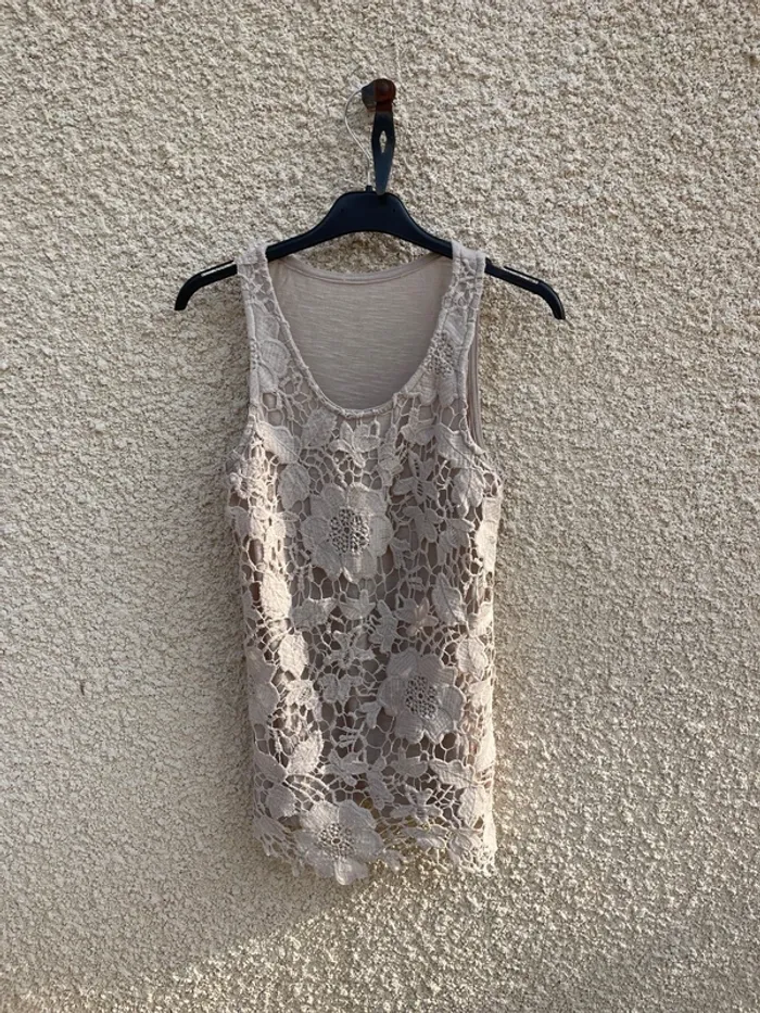 Haut dentelle