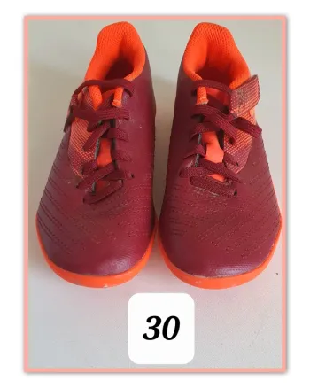 Chaussures crampons pointure 30