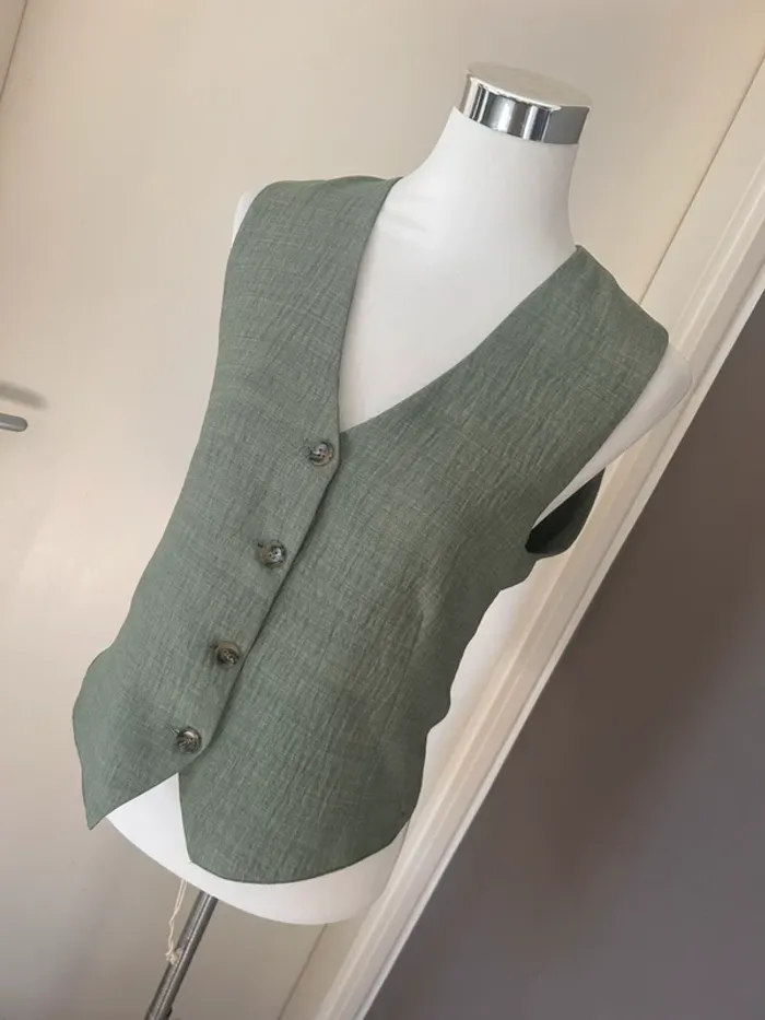 Gilet Sans Manche crêpe Scarlet Roos Vert veste sans manches gilet, barman Taille 1/36 - photo numéro 3