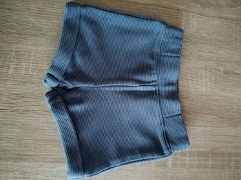 Short bébé fille