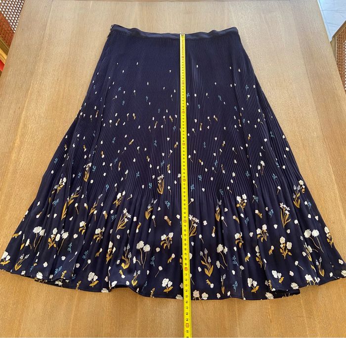 Jupe plissée fleurie bleu marine Comptoir des Cotonniers taille 42 - photo numéro 13