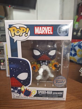Funko pop bubble-head spider man 614 édition spéciale