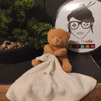 Ours Beige Marron Blanc  Baby Nat' Bonbon plat mouchoir #geektradedoudou