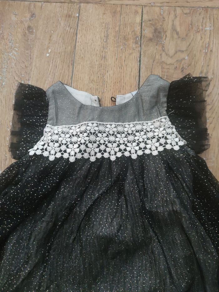 Robe 6 mois - photo numéro 2