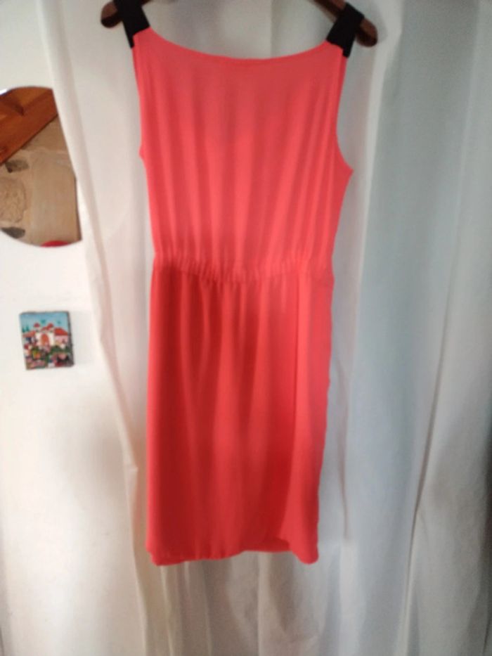 Robe en S ou 36 - photo numéro 2