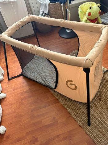 Lit parapluie banymoov moov and sleep couleur sable 