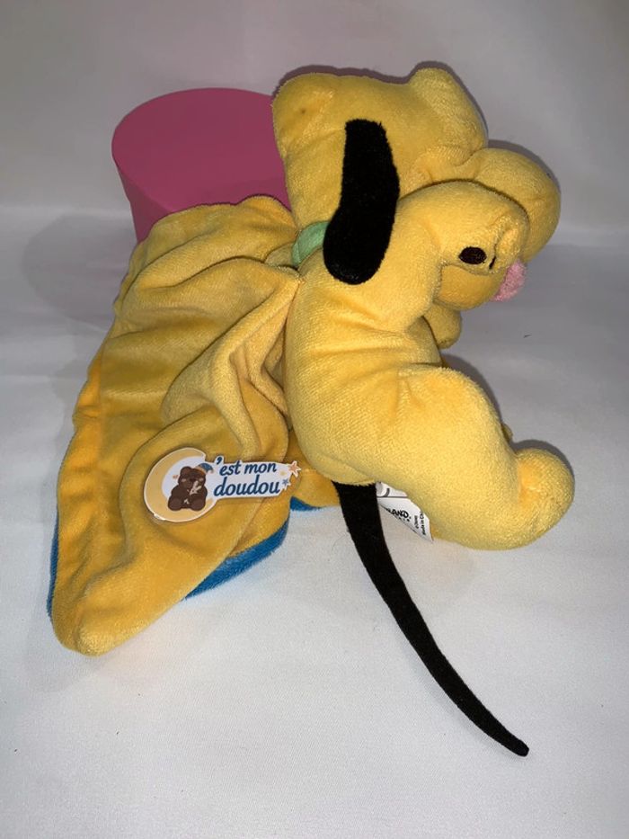 DY80 doudou pluto Disneyland - photo numéro 3
