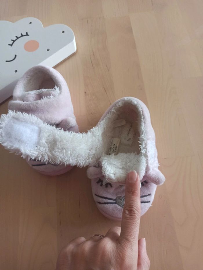Paire de chaussons en 24 - photo numéro 3