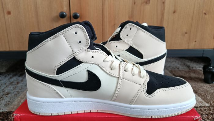 Air Jordan 1 Mid - photo numéro 3