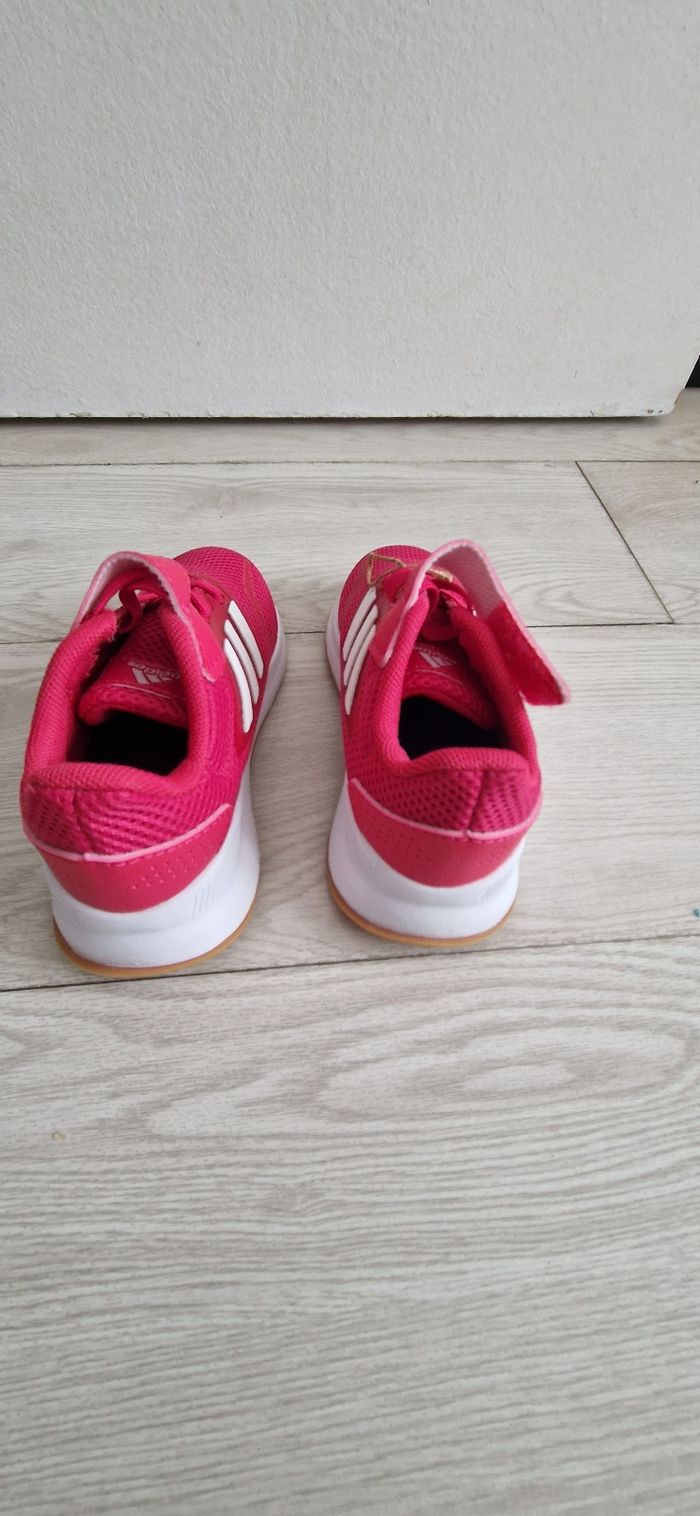 Baskets Adidas, neuves - photo numéro 4