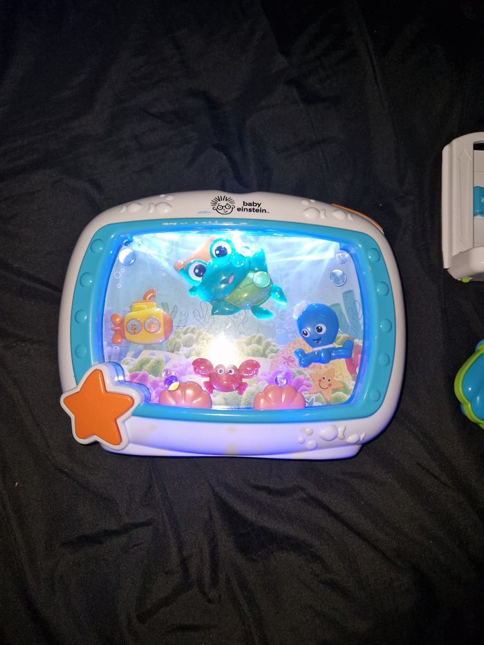 Aquarium Baby Einstein - photo numéro 3