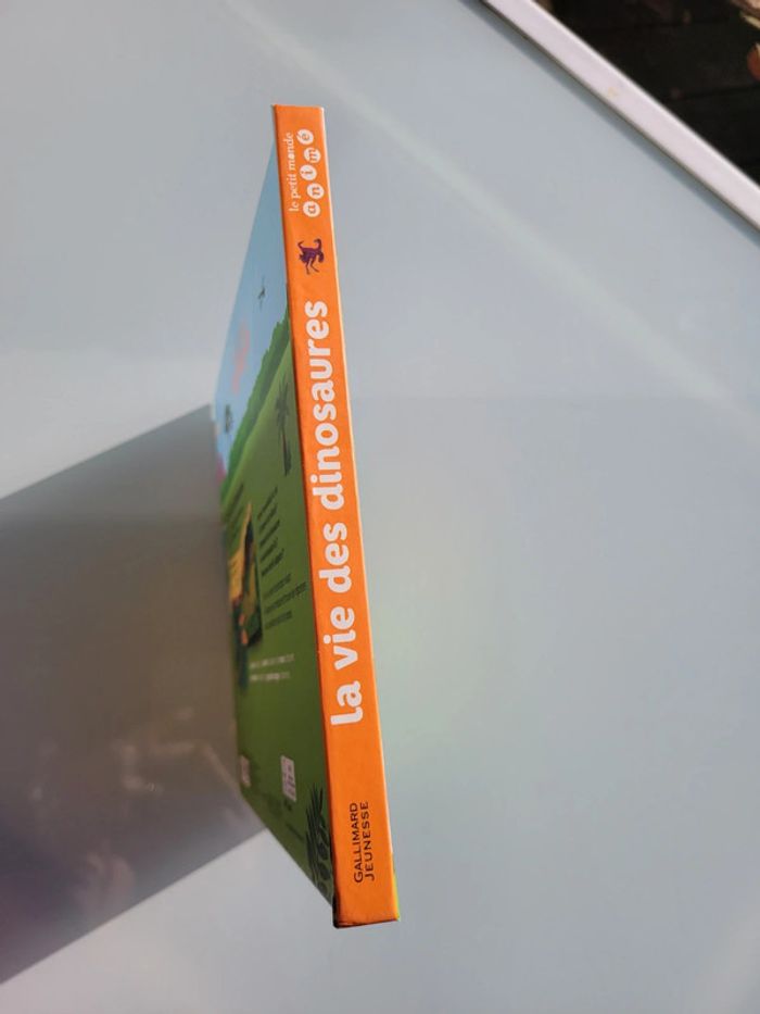 Livre animé à flaps : Le Petit Monde animé Gallimard Jeunesse : La Vie des Dinosaures (63) - photo numéro 16