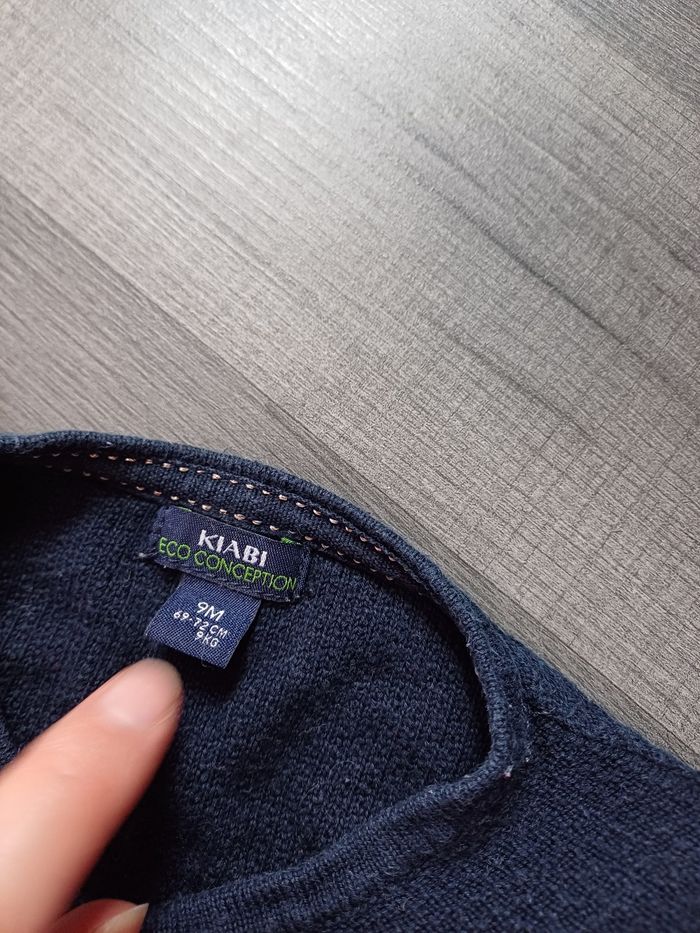 Lot 3 gilets 9  mois - photo numéro 5