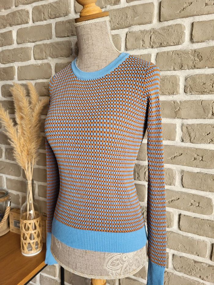 Petit pull Zara en mailles gaufrées bleu clair et camel - photo numéro 4