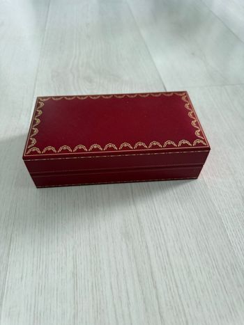 Boîte Étui à lunette rigide rouge cartier neuf