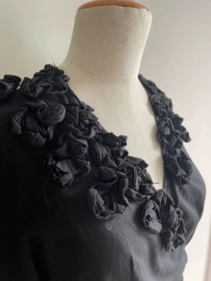 Cache-cœur fleuri noir en coton - photo numéro 3