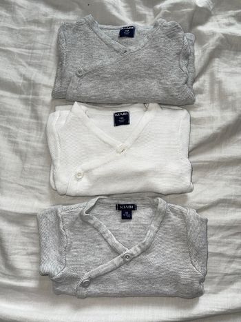 Lots de 3 brassières 1 mois