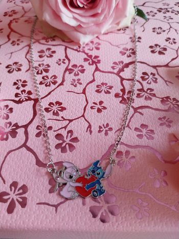 Collier stitch
