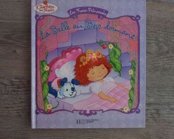 livre Les Fraisi-Princesses - La Belle Au Bois Dormant tres bon etat ref EC