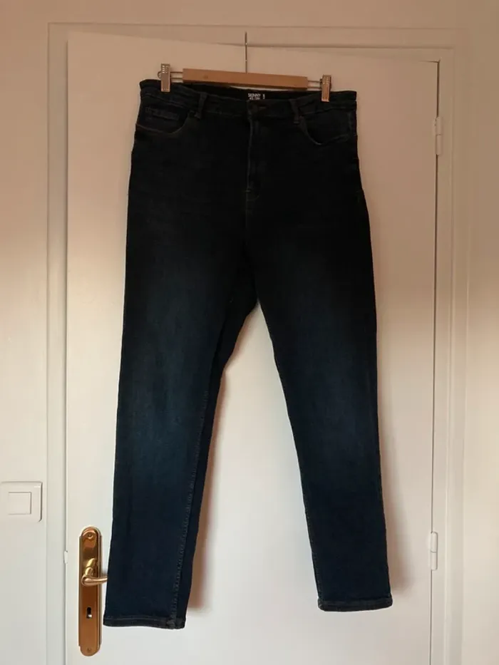 Jean skinny Kiabi longueur 7/8 (28) taille 42