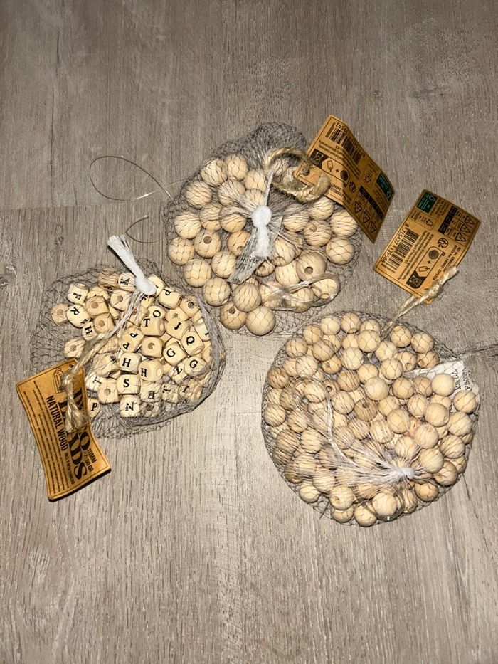 Perle en bois - photo numéro 2