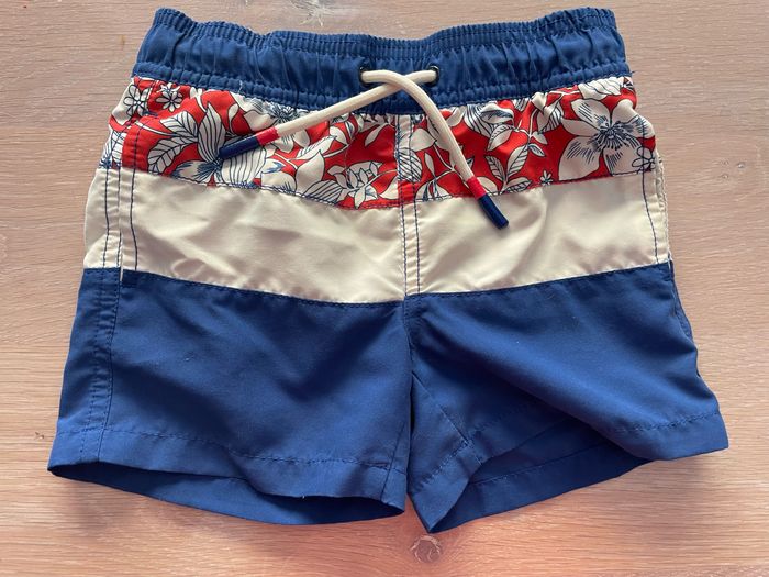 Lot 2 short de bain taille 3 ans - photo numéro 2