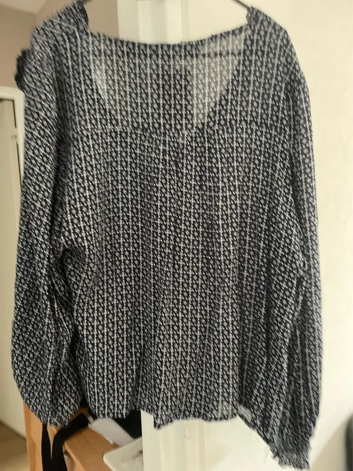 Chemise imprimée à volants oversize - photo numéro 4