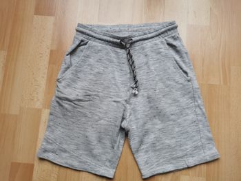SHORT KIABI GARCON 10 ANS  