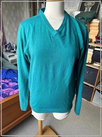 Pull col en V taille 40 in extenso