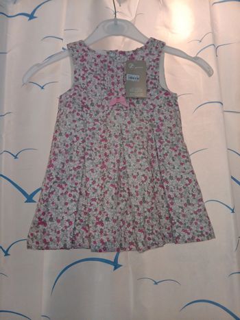 Robe grain de blé neuve 12 mois