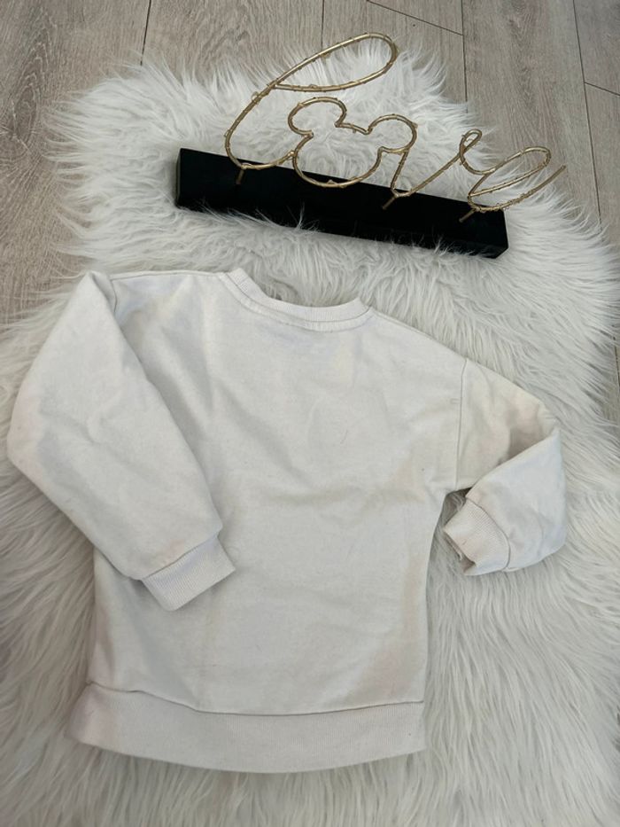 Très beau pull minnie 🥰 Disney taille 3-4 ans - photo numéro 4