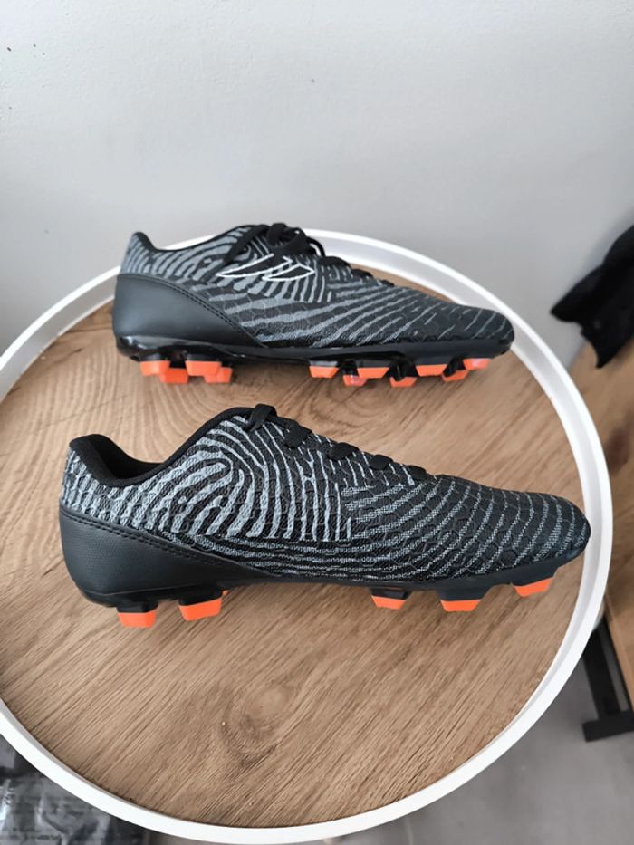 Crampon foot taille 38 panther neuve - photo numéro 4