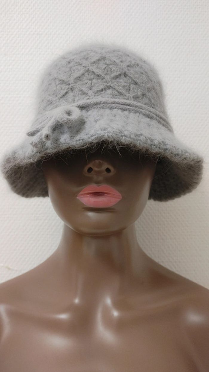Élégant bonnet chapeau en crochet bob en laine angora et en acrylique - photo numéro 5