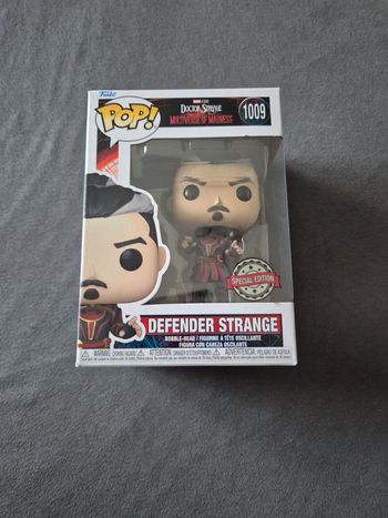 Funko pop Doctor Defender Strange Special Edition 1009 Marvel