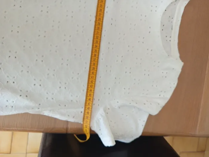 Tshirt blanc style broderie anglaise t40 - photo numéro 6