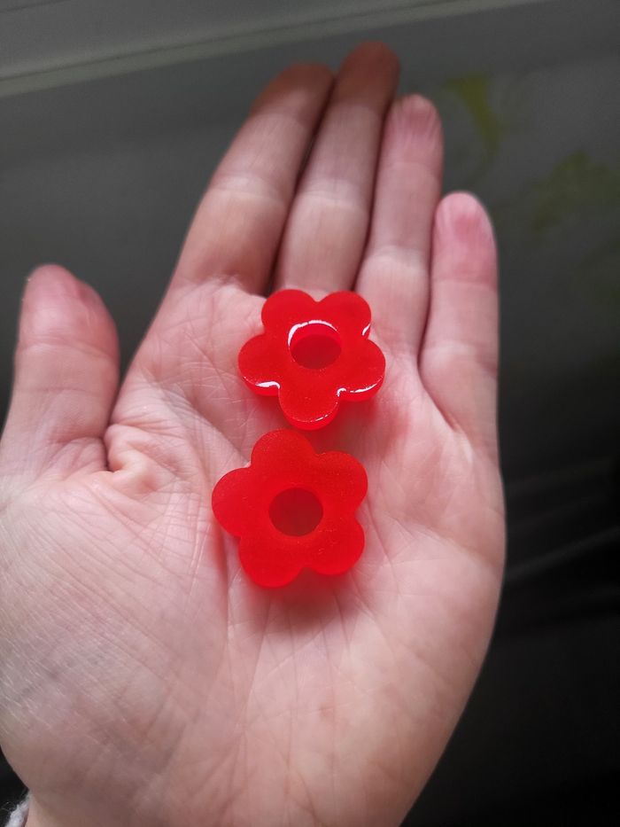 Pampilles fleurs rouges mates - photo numéro 3