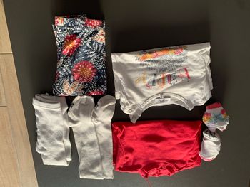 Lot de vêtements 9 mois