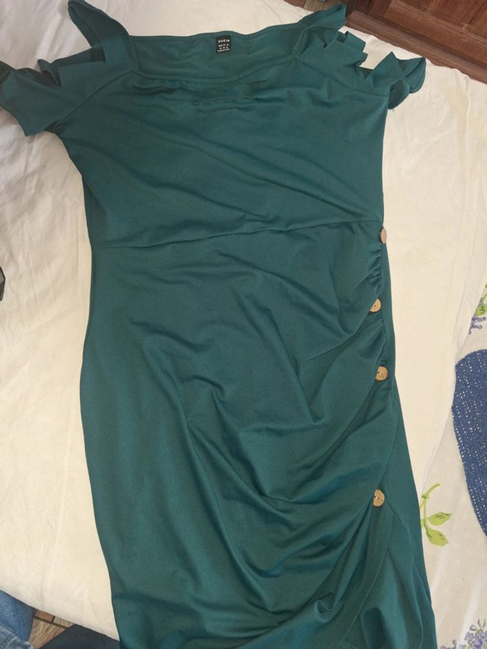 Robe moulante