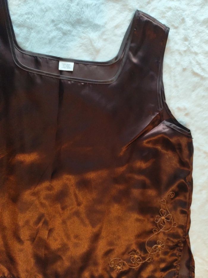 Débardeur femme en soi couleur marron avec motif fleur design taille 50/52 - photo numéro 5