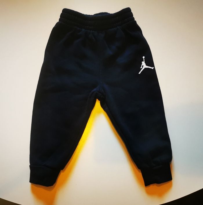 Ensemble jordan 12 mois - photo numéro 3