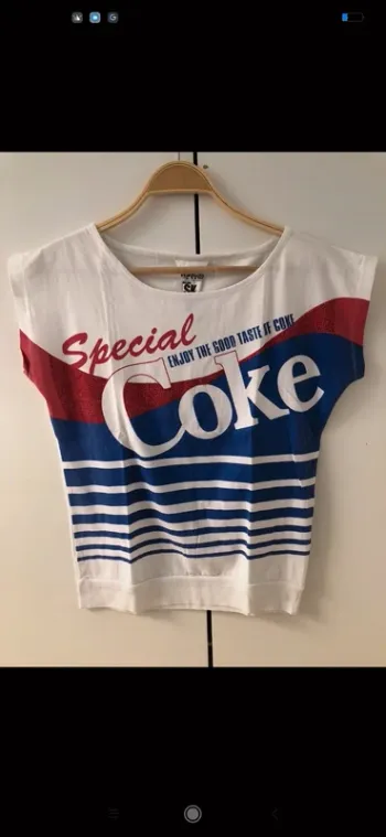 Top Coca-Cola Bershka M