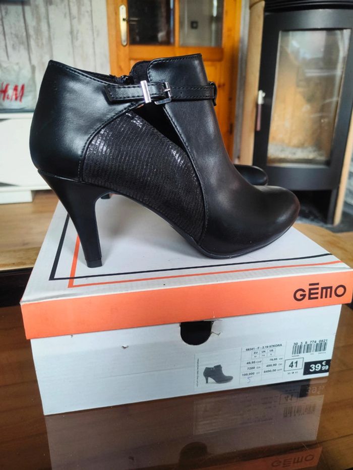 NEUF - Bottines noires 41